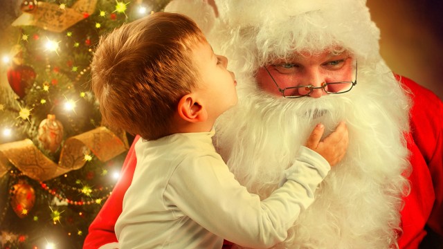 Санта Клаус и мальчик